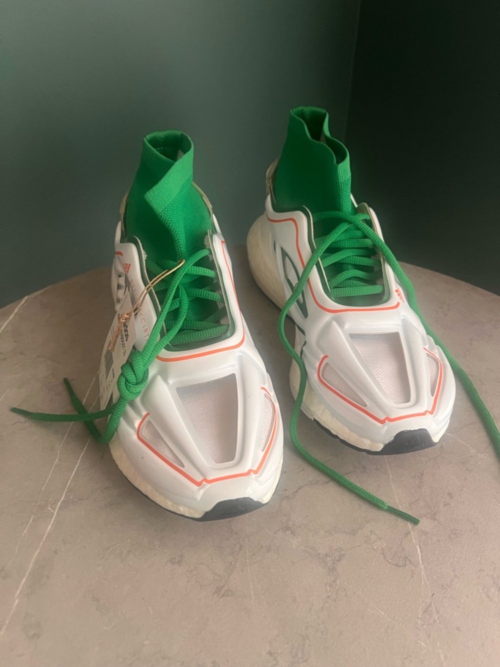 Adidas UltraBoost 22 Stella McCartney Sneaker - Picture 6 of 8
